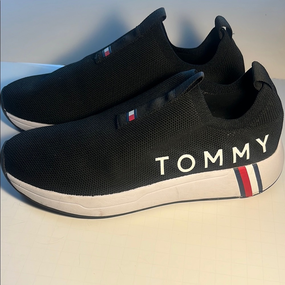 Tommy Hilfiger Women’s Black Slip-On Sneakers